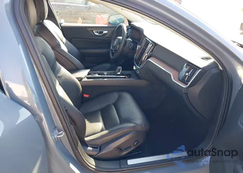 2024 Volvo S60 B5 Plus Dark Theme из США, поврежденный, VIN 7JRL12TL6RG303575